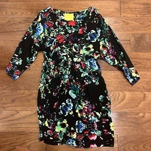 Dress lot!
